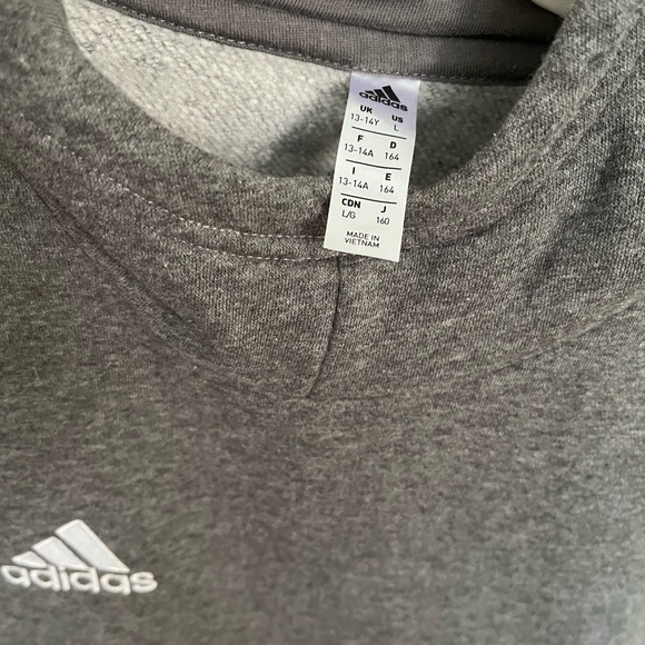 Adidas - Picture 4 of 5